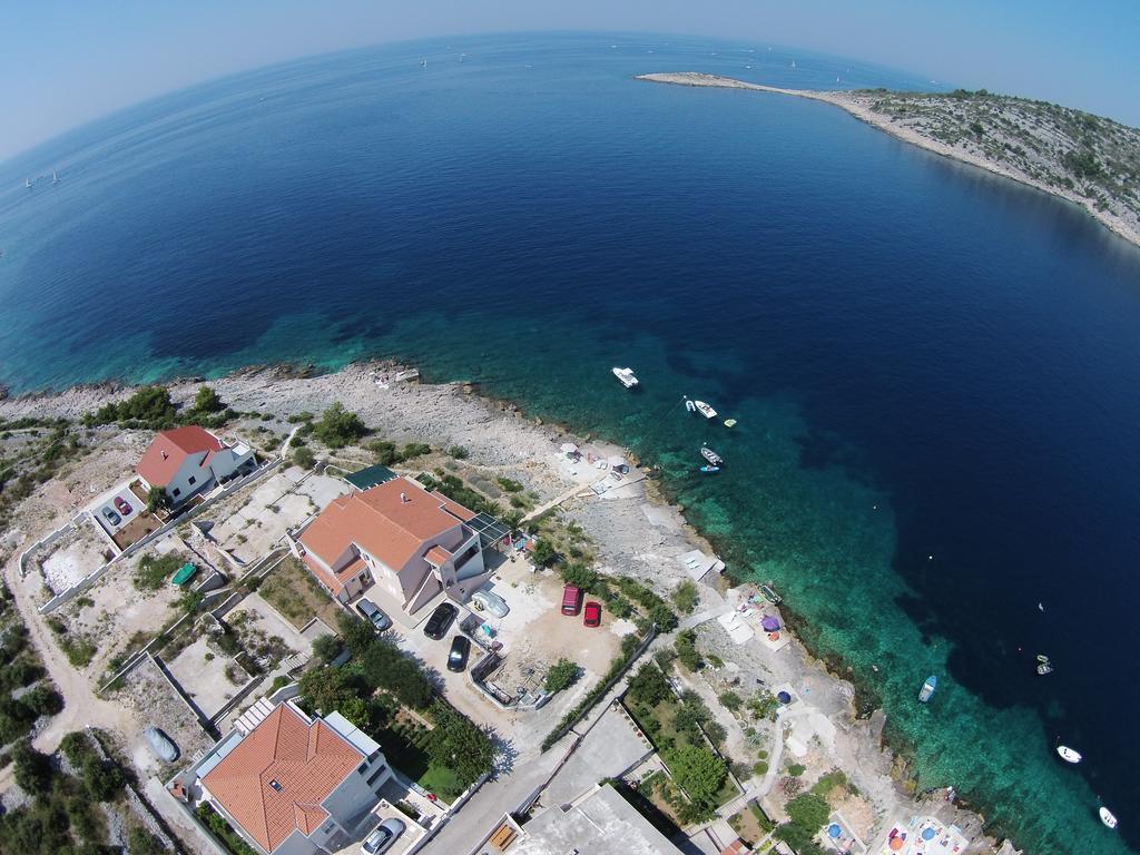Direkt Am Meer-Apartments Puntaplanka Rogoznica  Eksteriør billede