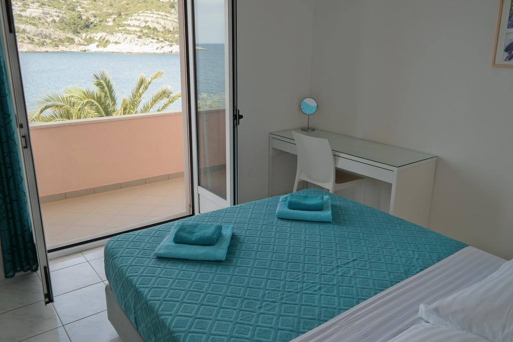 Direkt Am Meer-Apartments Puntaplanka Rogoznica  Eksteriør billede