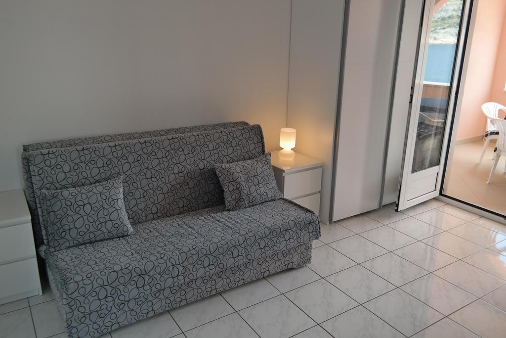 Direkt Am Meer-Apartments Puntaplanka Rogoznica  Eksteriør billede